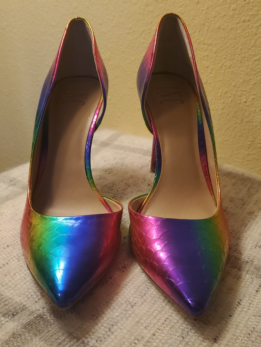 INC Women's Rainbow Iridescent Pointed-Toe Pumps Sz 8.5